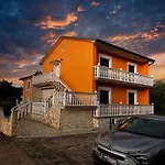 Fortuna 2 By Interhome Apartman