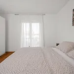 Fortuna 2 By Interhome *