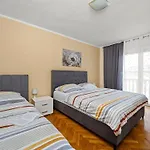 Apartman Fortuna 2 By Interhome *
