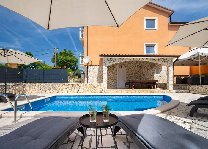 Fortuna 2 By Interhome *