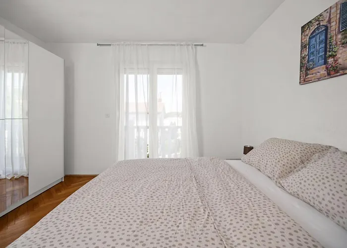 Fortuna 2 By Interhome *